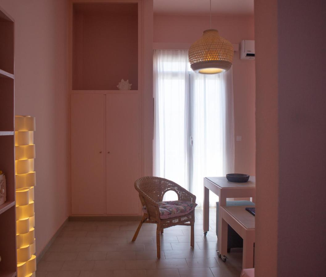 Ann'S Apartment II Lixouri Esterno foto